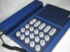 Bang  Olufsen BeoCom 600 Phone   Rare Saxon Blue   Danish Keys