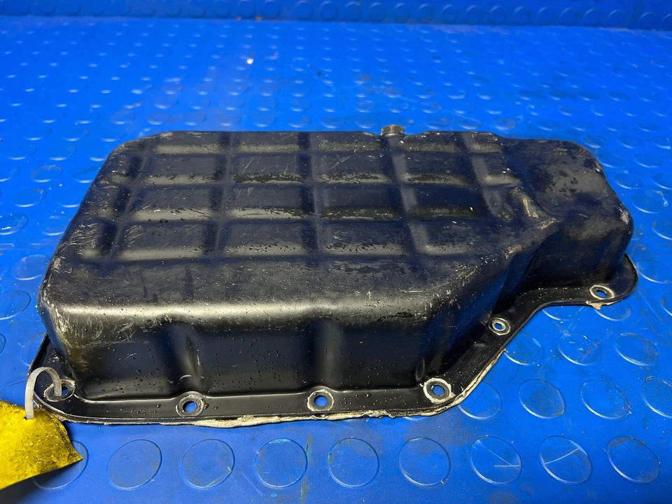 Cacerola de aceite inferior del motor Kia 3,3 L 3,8 L se adapta a Sorento K900 Borrego OEM 215103C600 Foto 4 de 4