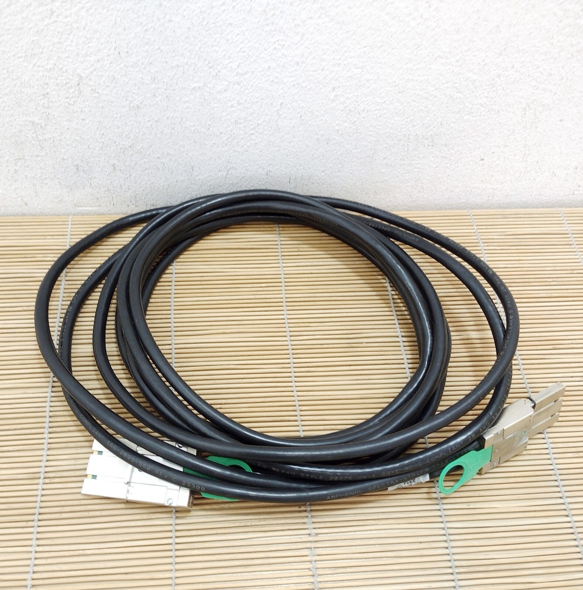 Molex 74546-0803 iPass PCIe x8 Cable Assembly 28 AWG 3.0m Length