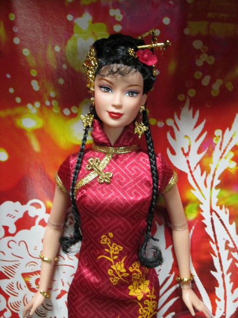NIB~2005 PINK LABEL BARBIE~FESTIVALS of the WORLD~CHINESE NEW YEAR