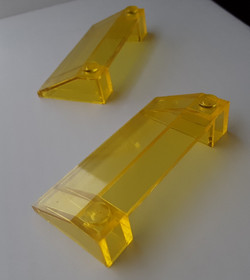 LEGO Classic Space Vintage 3939 Trans Yellow Windshield Slope X2 928 497 924 918