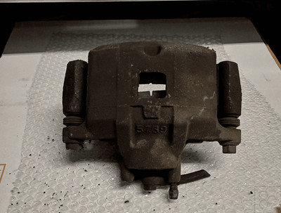 K05191238AA Bremssattel vorn Rechts DODGE CALIBER 2.0 Td DPF Ber. 22d529