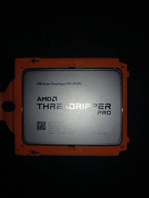 AMD Ryzen Threadripper Pro 3945WX Desktop Prozessor (4,3 GHz, 12 Kerne) Tray...