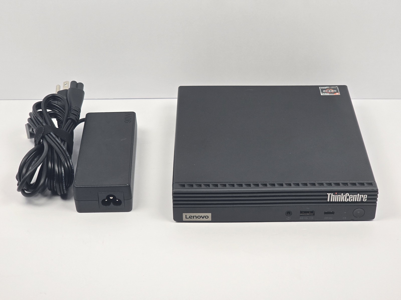 Lenovo ThinkCentre M75q Gen 2 Tiny Ryzen 5 PRO 4650GE 16GB 256GB SSD Win 11 Pro