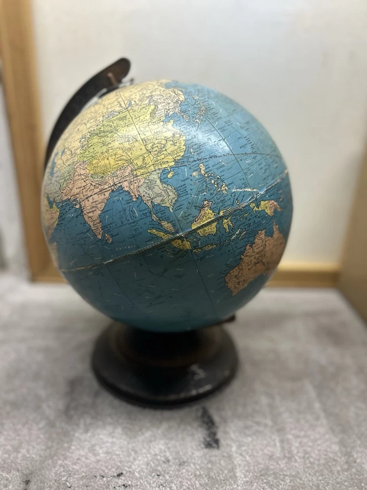 1930's 32” Replogle Standard Globe Rare Chicago,IL Art Deco Base 16.5" - Image 4 of 4