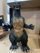 Godzilla Vintage 1995 Bandai Burning Meltdown Godzilla Walking Roaring Working