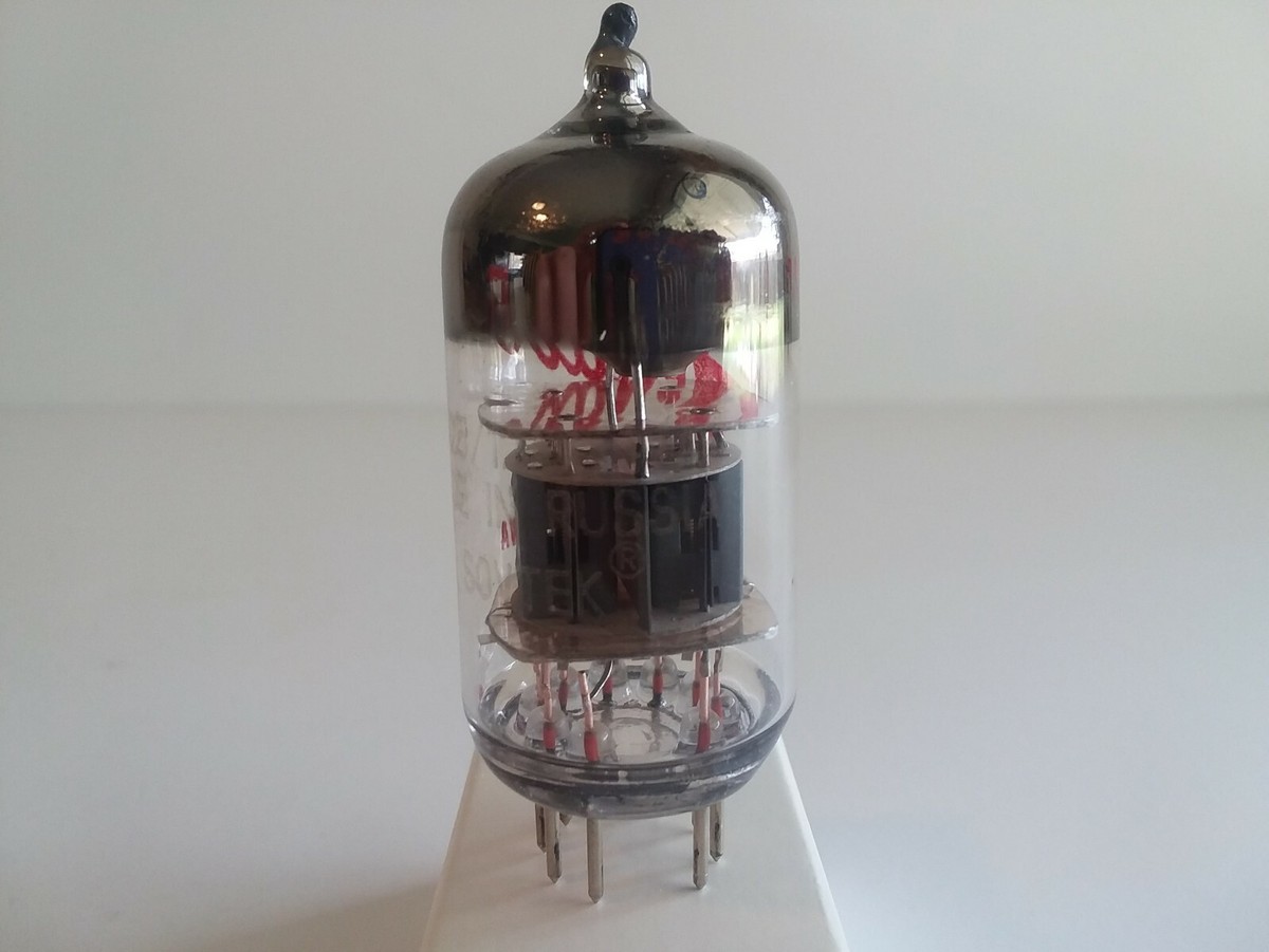 Fender Made In Russia 7025 / 12AX7 WA Vacuum Tube Tests Very Good