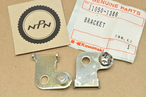 NOS OEM Kawasaki 1997-1998 KVF440 Prairie Hi Low Change Shift Lever Bracket Lot