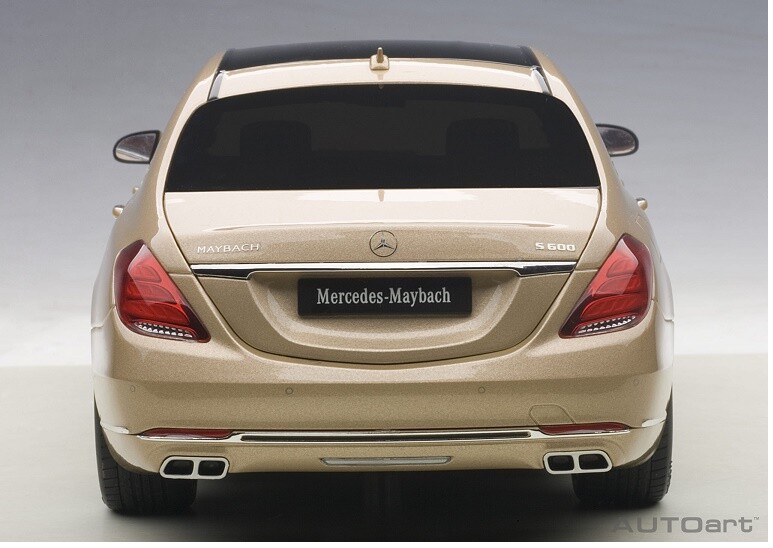 AUTOart Mercedes Maybach S-Klasse S600 SWB Gold 1:18 76294 AUTOart Mercedes Maybach S-Klasse S600 SWB Gold 1:18 76294