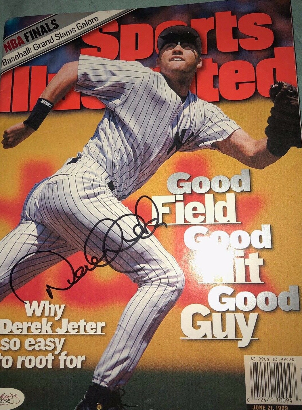 Derek Jeter Autographed Sport Illustrated Magazine | eBay