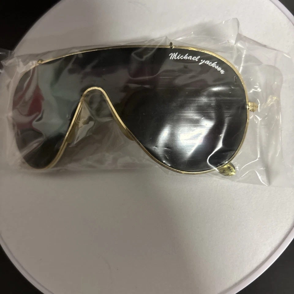 Gafas de sol RARAS Michael Jackson NUEVO DE COLECCIÓN AVIADOR VICTORIA TOUR FIRMA AÑOS 80 Foto 2 de 4