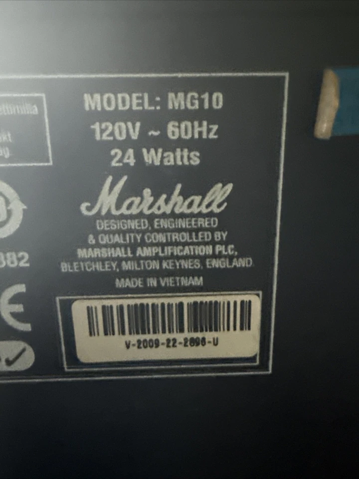 Marshall MG10 Guitar Amplifier 24W 10W Power - Image 2 of 4