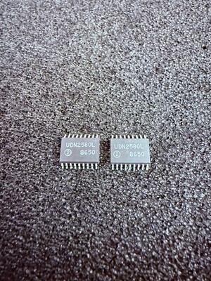 2 Stück/pcs.  UDN2580LW (Marking: UDN2580L) - SPRAGUE - SO18 - Source Driver