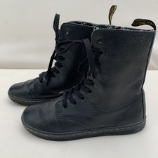 Dr Martens Lace Up Boots Sz 7 Womens