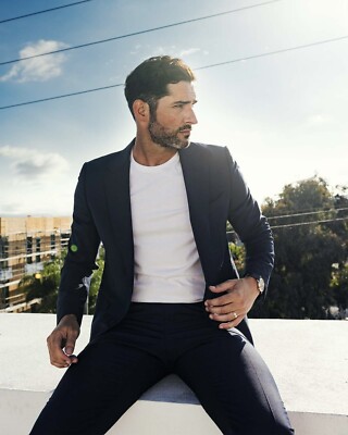 TOM ELLIS 8x10 PHOTO