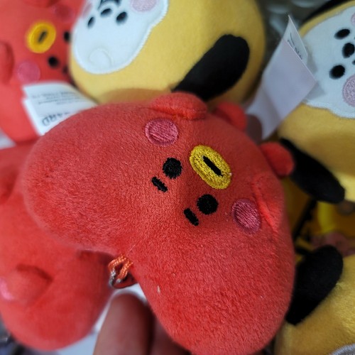 BTS BT21 Bebé FELPA Pompon Bolso de Gamuza Dije Auténtico Línea Amigos Muñeca (7cm) - Imagen 10 de 14