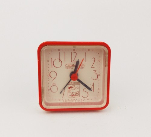 RARE Vintage 1980s Alarm Clock Cralia Soviet Red USSR CCCP Table Desk Clock