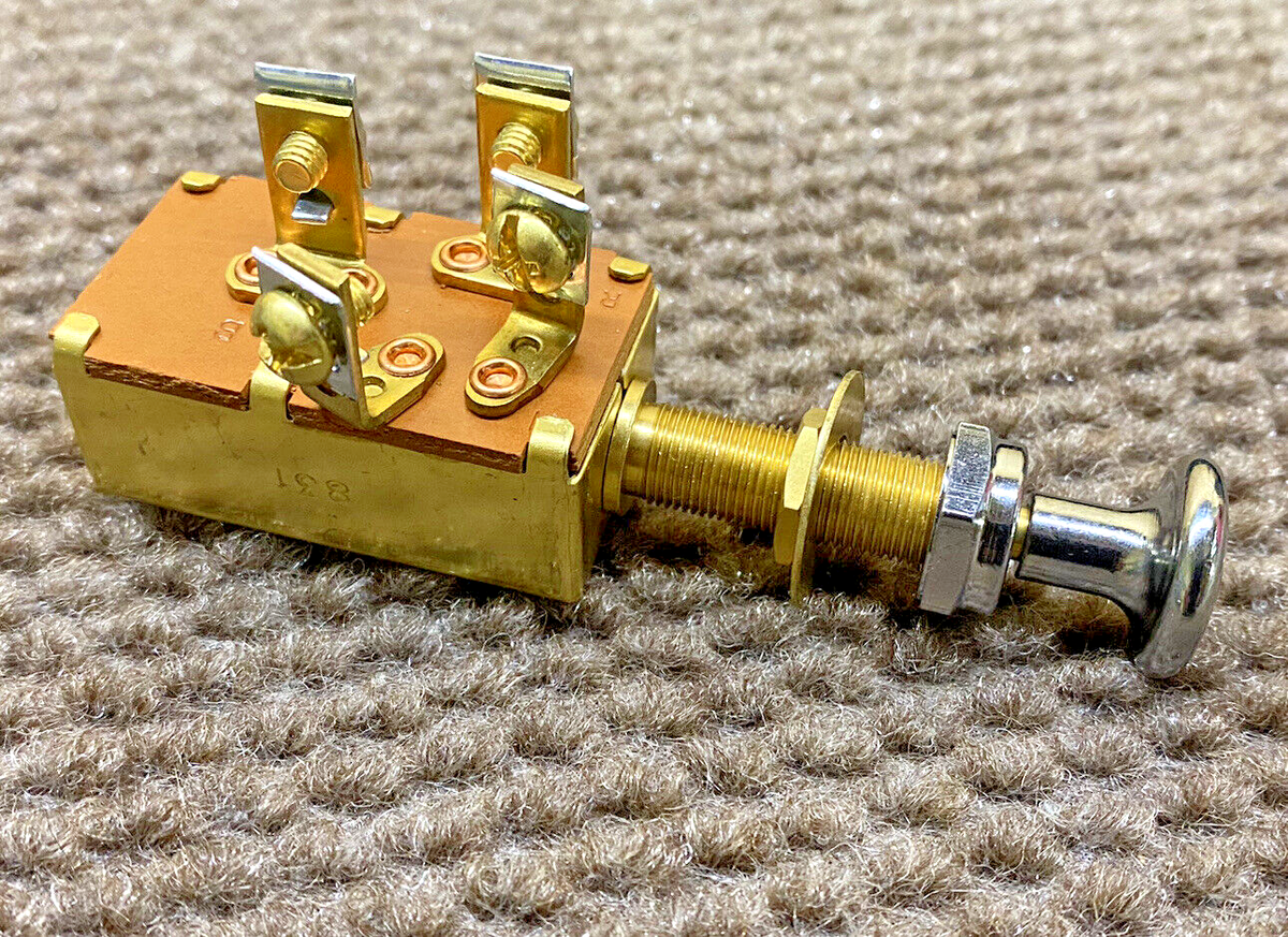 3-Position Landing/Taxi Light Pull Switch OFF/ON/ON | Replaces