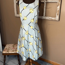 NWT Talbots fit and flare midi dress women’s size 6 yellow tulips blue black str