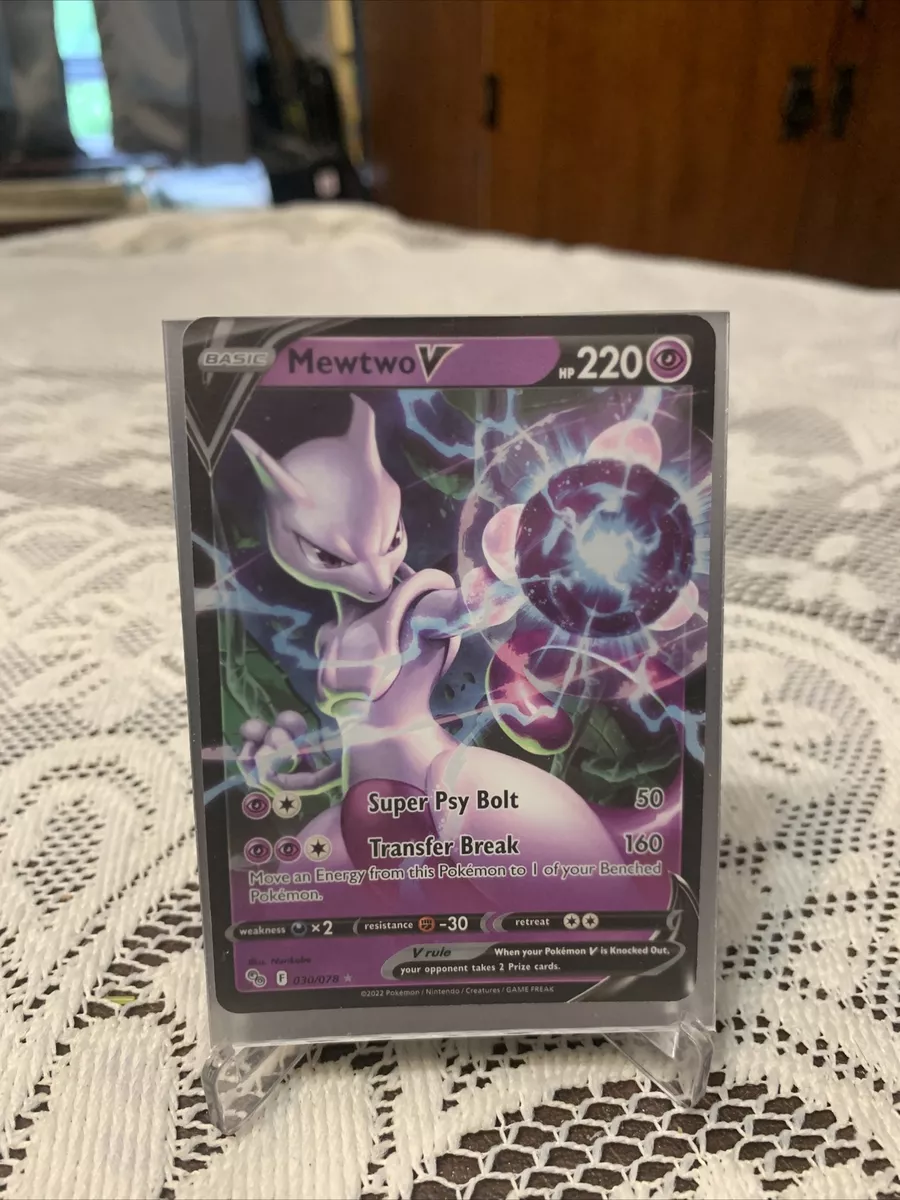 POKEMON TCG MEWTWO V 30/78 POKÉMON GO ULTRA RARE!!