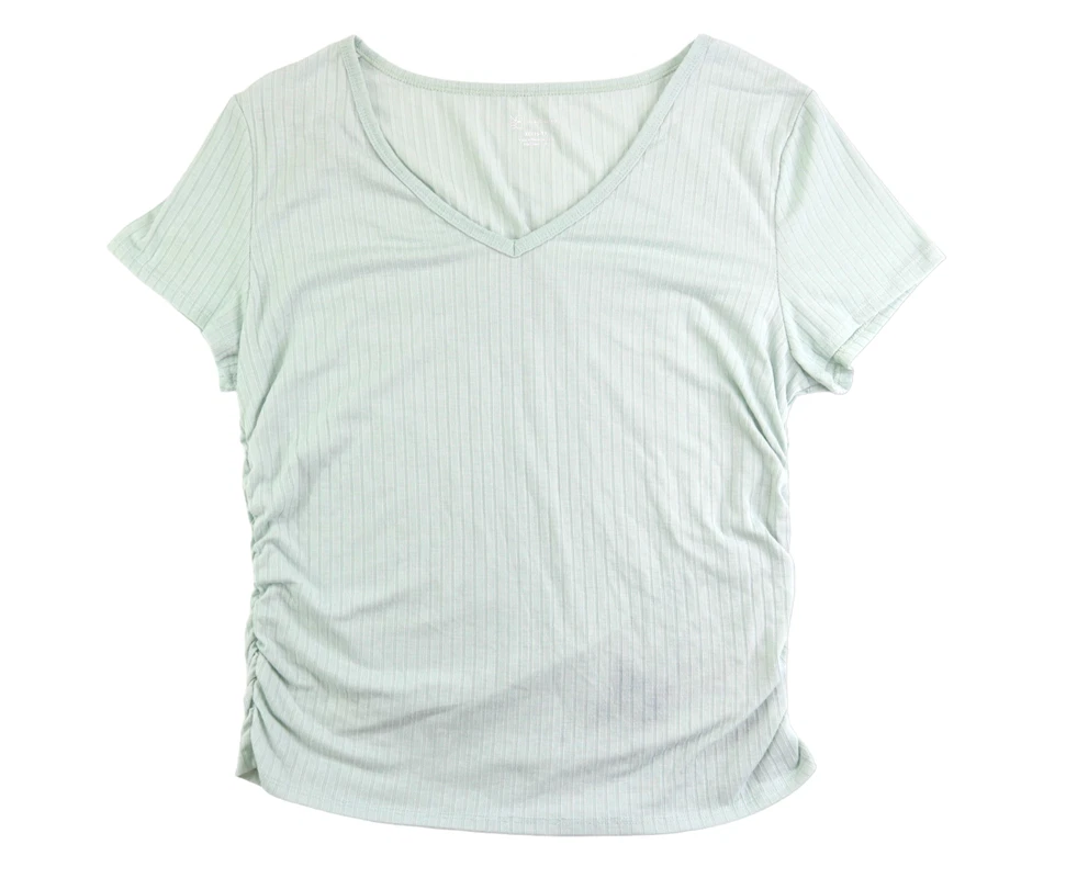 no boundaries v neck
