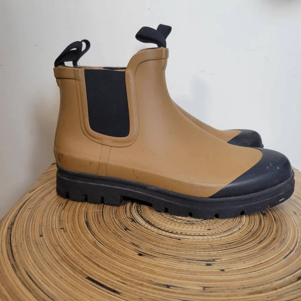 EVERLANE The Rain Boot inGoldem Oak Womens Size 9 eBay
