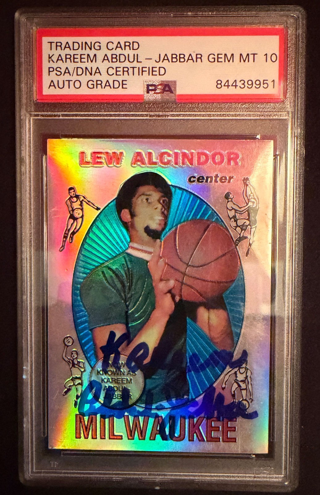 Kareem Abdul-Jabbar SIGNED 1996 Topps Finest Rookie Reprint 1969 AUTO PSA/DNA 10