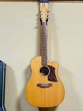 Cole Clark FL2AC Cole Clark electric acoustic guitar