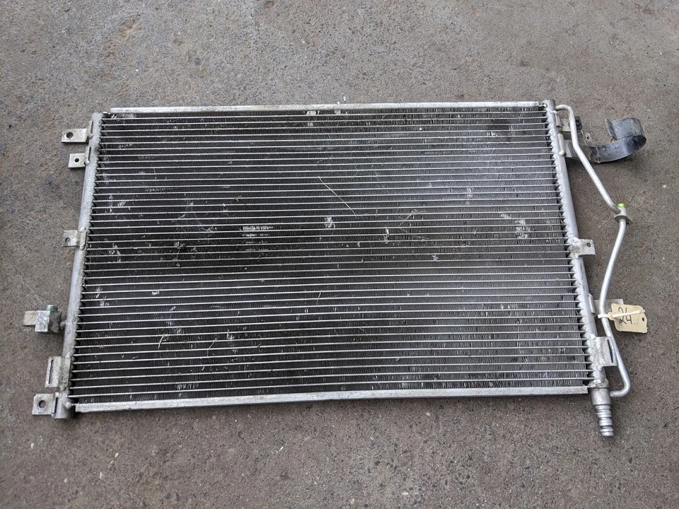 VOLVO XC90 2.9 T6 2004 AIR CON RADIATOR - Image 2 of 2