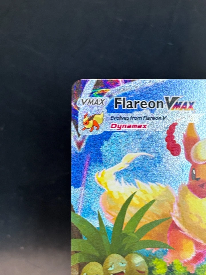 Flareon VMAX SWSH180 SWSH: Sword & Shield Promo Cards Holo - Image 2 of 4