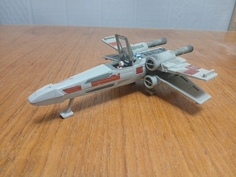 Micro Máquinas Galoob Star Wars 1995 Action Fleet XWing Incomplete X Wings Foto 3 de 4