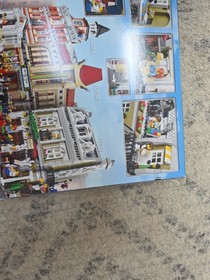 Lego 10243 Brand New Unopened Parisian Restaurant