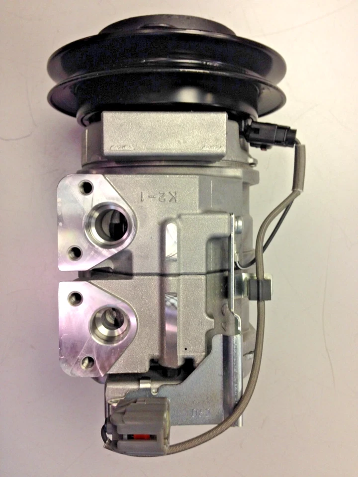 A/C Compressor OE Denso 10S13C 88310-1800A for Hino Truck 238 258 268 338 7.7L - Image 4 of 4