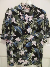 PARADISE FOUND Hawaii USA Vintage Hawaiian Aloha Shirt Men Large Black Floral 