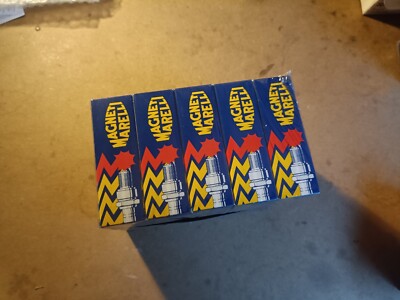 Pair(2)Of Magnetti Marelli Spark Plugs. F7NCR New Old Stock. Boxed. 
