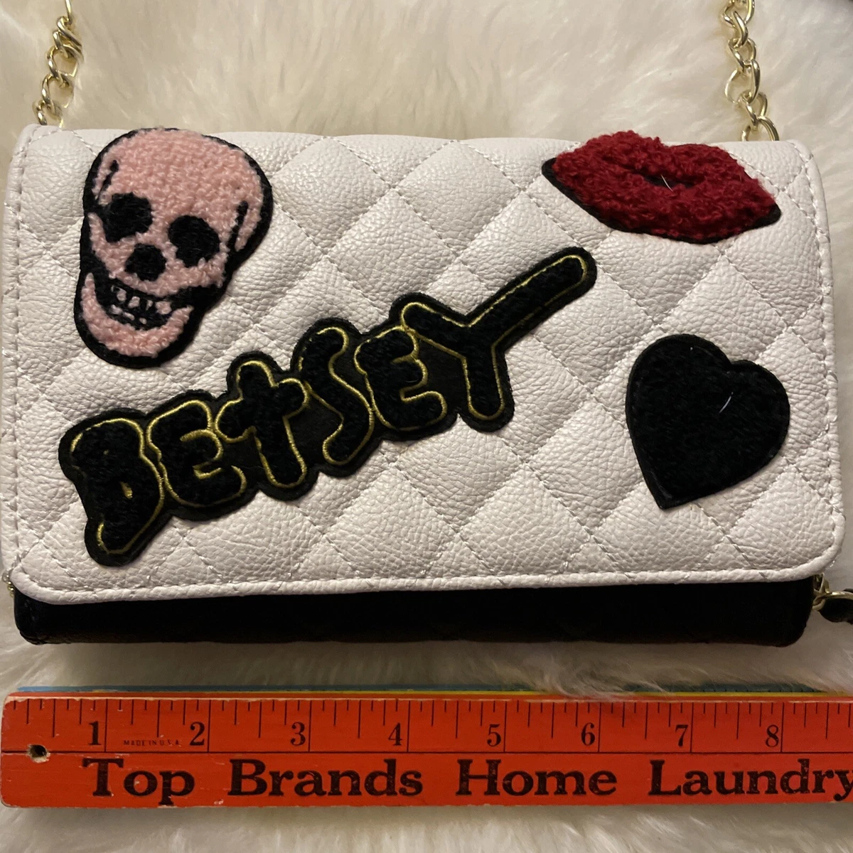 Betsey johnson heart crossbody hot sale