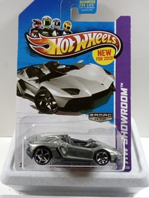 2016 Hot Wheels - Lamborghini Aventador J HW Showroom Zamac 017 O32