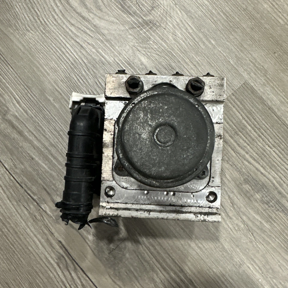 Conjunto de bomba de freno antibloqueo ABS Honda Accord 2011-2012 TA0A7 OEM Foto 3 de 4