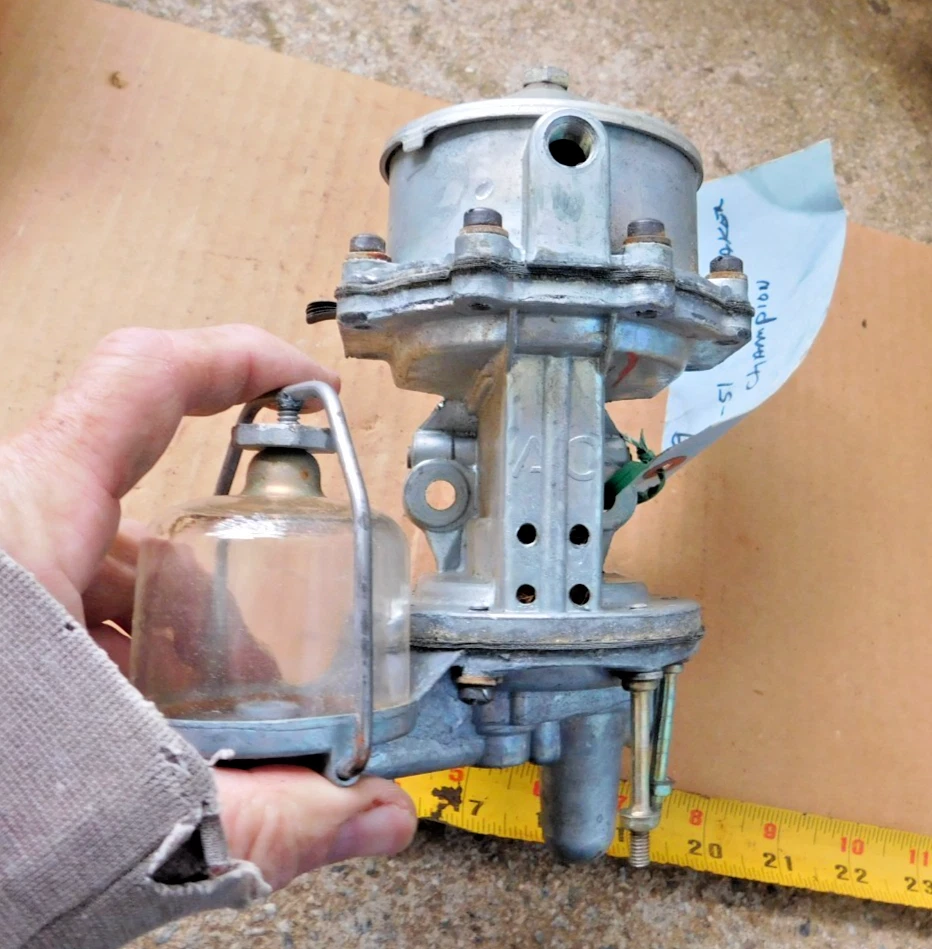 NOVA BOMBA DE COMBUSTÍVEL AC 9559 PARA CARROS CAMPEÕES STUDEBAKER 1949-51 COM EQUIPAMENTO OPCIONAL - Imagem 3 de 4