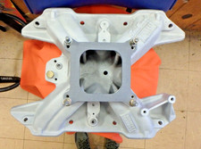 Edelbrocktorker 440 Aluminum Intake Manifold Mopar