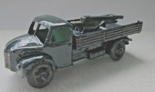 Dinky Toys ww2 field gun and austin  military lorry