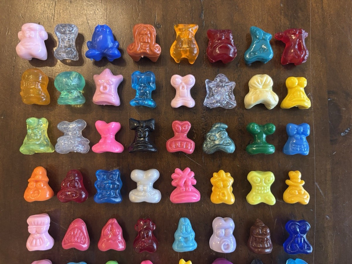 100% ORIGINAL Set of 1996 Gogos Crazy Bones with Eggy Speedy