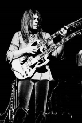 Steve Howe von der Rockgruppe Ja performt Live 4x6 Foto