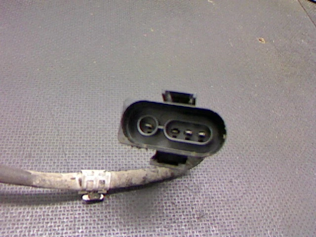 Sonda Lambda VW Sharan 2.0 7 M 85 KW 115 PS Kombi - Immagine 2 di 3