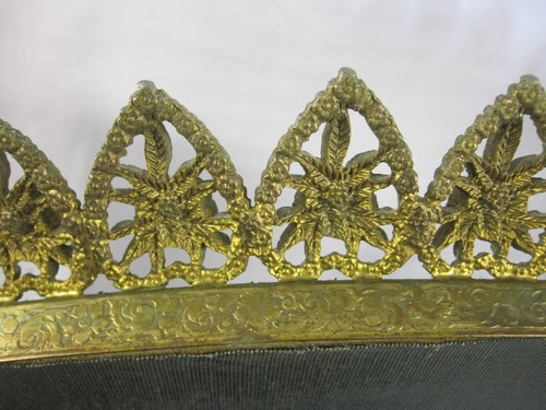 RARE Vintage Ormolu Gold Roses Picture Frame with Matching Large Mirrored Tray - Picture 11 of 14