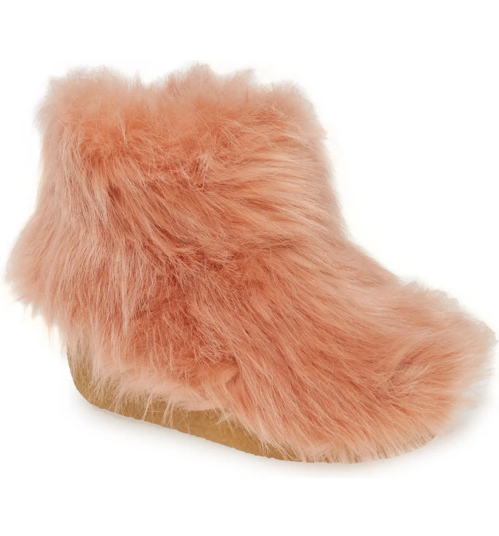 Jeffrey Campbell Fluffy Pink Faux Fur Rubber Sole Ankle Boots Size 38.5 8.5 M