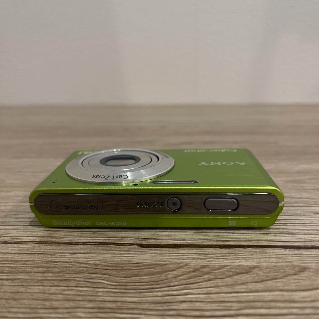 動作品 SONY Cyber-shot DSC-W320　グリーン Sony DSC-W320 Vintage Digital Camera 14.1MP CCD Green 4x