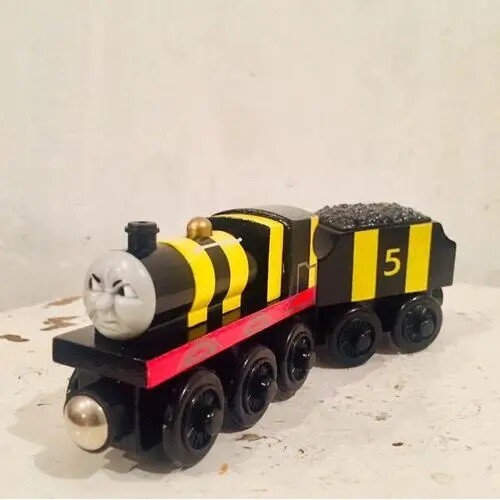2pcs Bill's Bee The Tank Engine Tender Wooden Magnetic Railway Train Toys Truck - Bild 2 von 14