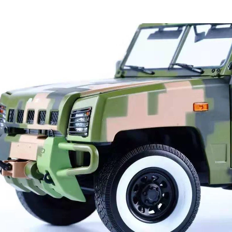 1:18 Warrior Chariot Model Military Vehicle Alloy Off-Road Vehicle Model - Image 4 of 4