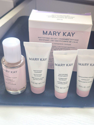 Mary Kay Mattifying Travel Size 4-Pc Face Set Cleanser Toner Scrub 204143
